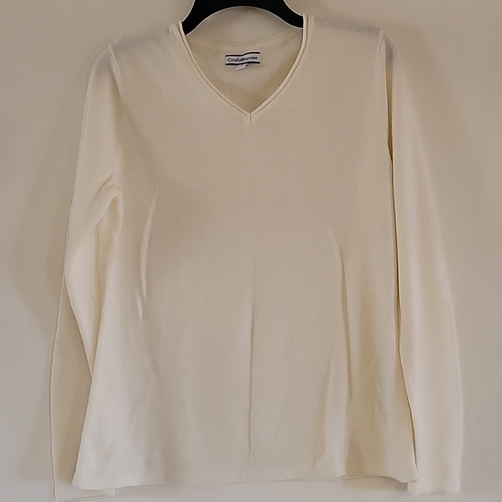 Croft & Barrow White V-Neck Long Sleeve Sweater